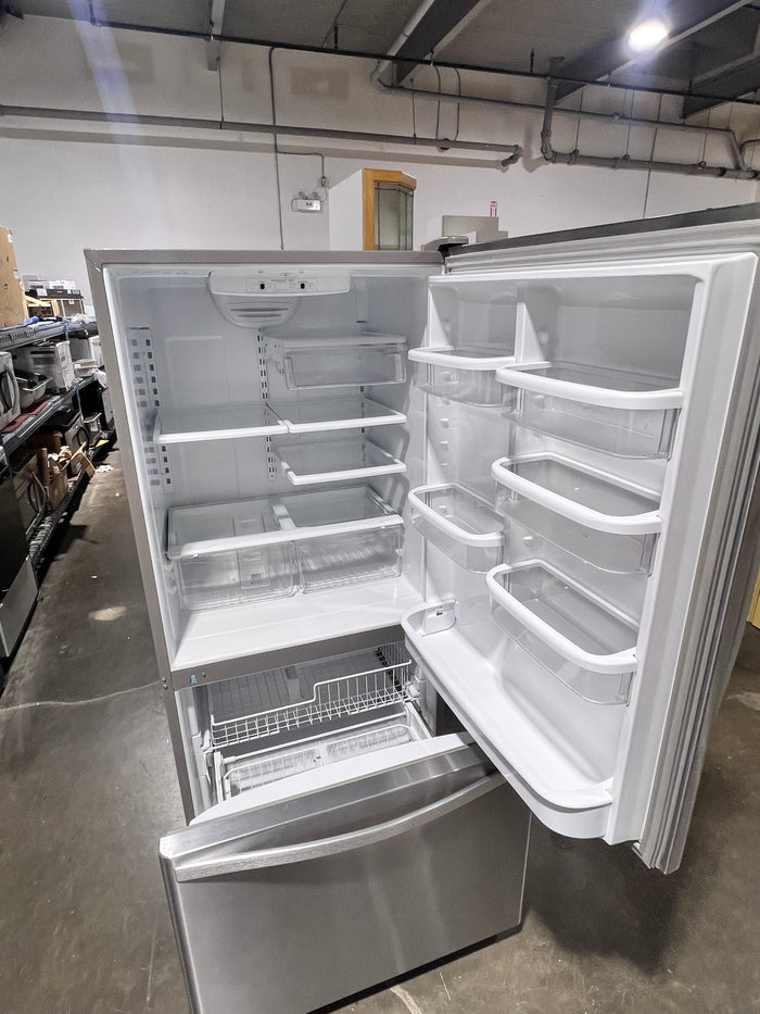 Whirlpool Stainless Steel Bottom Freezer Refrigerator 33ihch