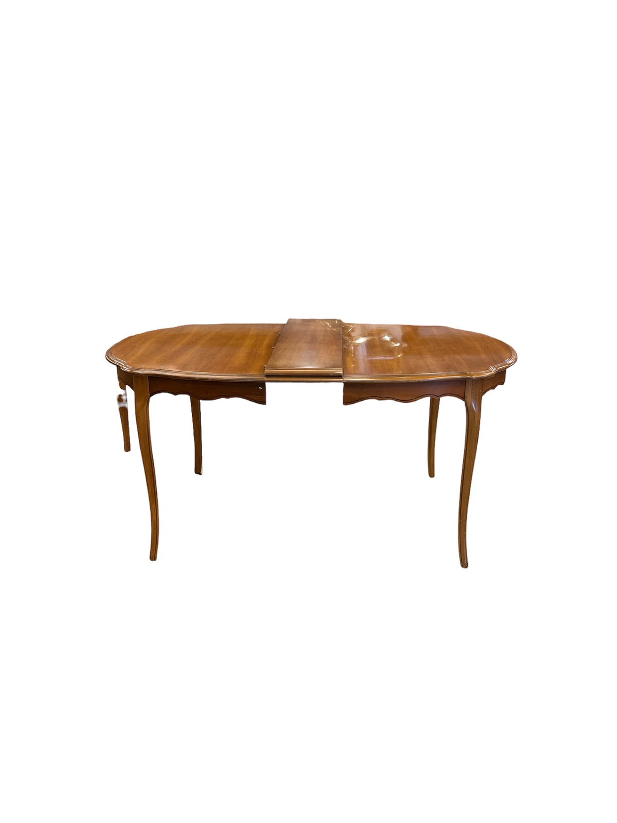 Queen Anne Style Dining Table with 6 Chairs and Leaf