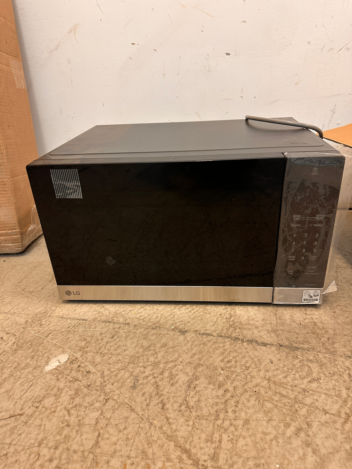 LG 1.5 cu. ft. Countertop Microwave