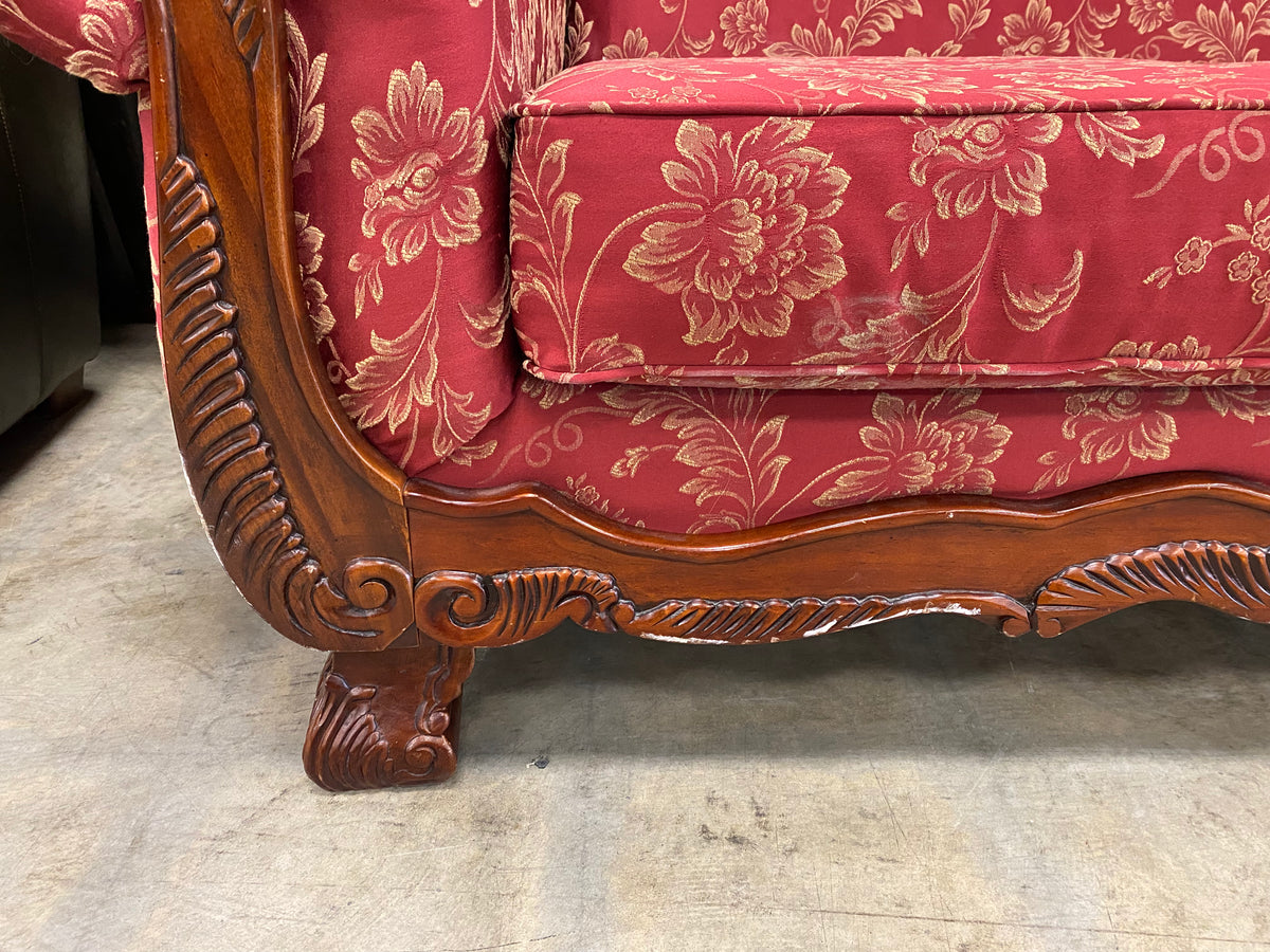 Traditional Red Floral Patterned Loveseat