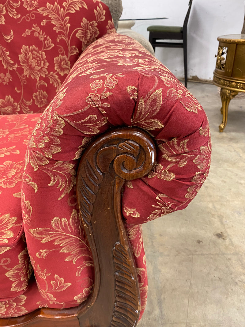 Traditional Red Floral Patterned Loveseat