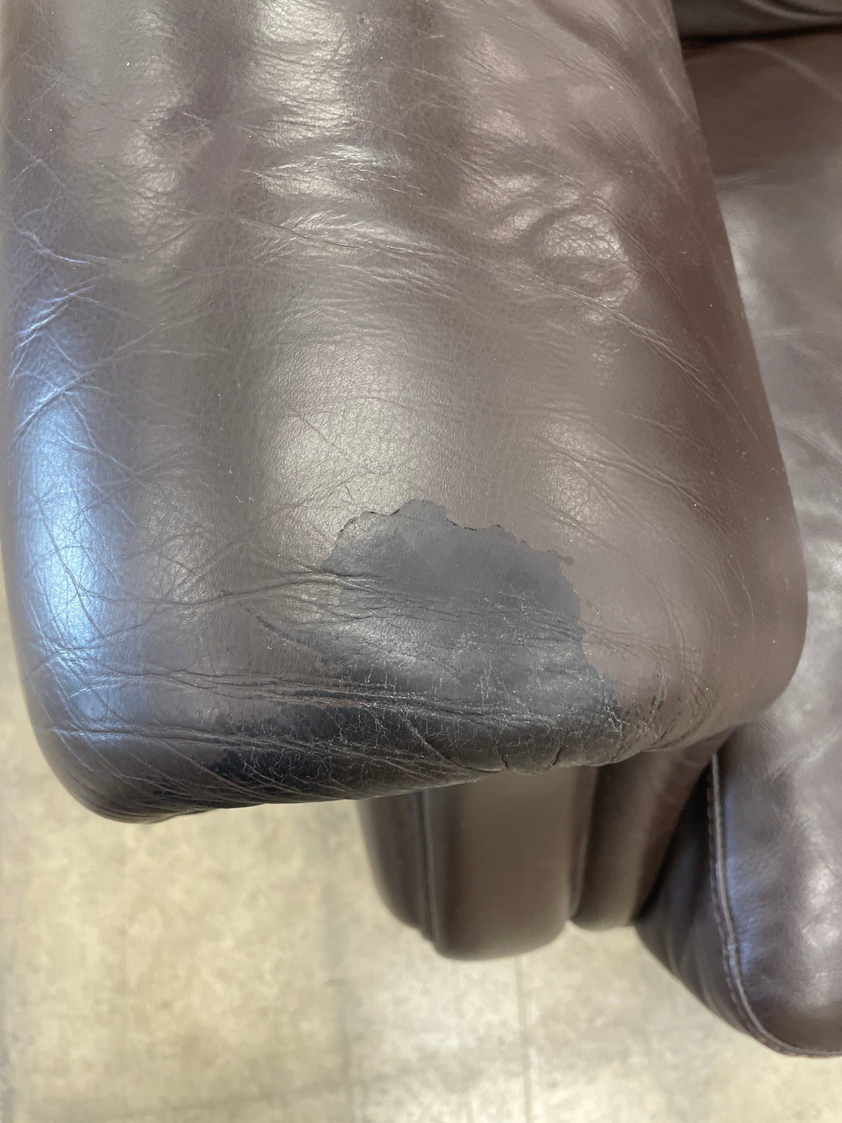 Natuzzi Leather Love Seat