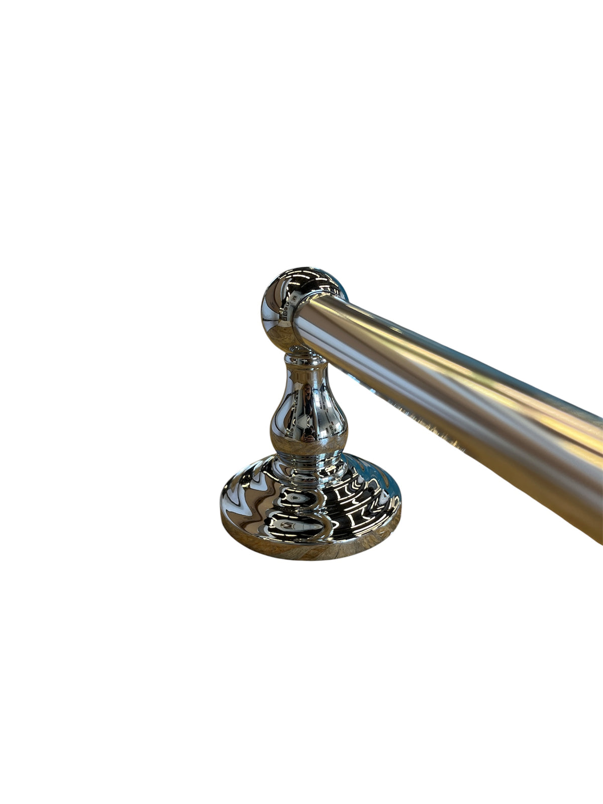 Taymor Brentwood 18-in Polished Chrome Towel Bar
