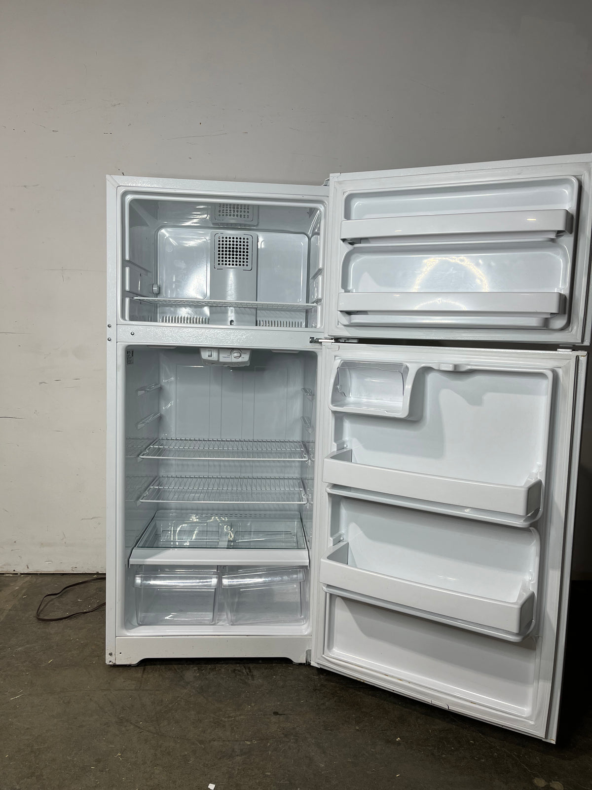 General Electric Top Mount Refrigerator