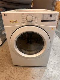 7.4 cu. ft. Ultra Large Capacity Front Load Gas Dryer