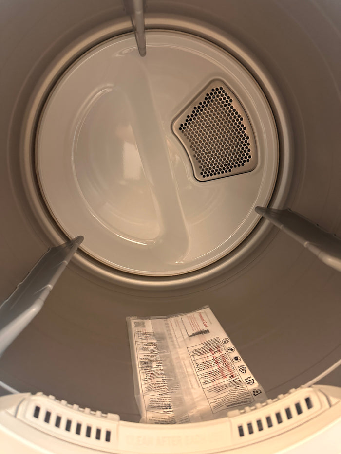 7.4 cu. ft. Ultra Large Capacity Front Load Gas Dryer