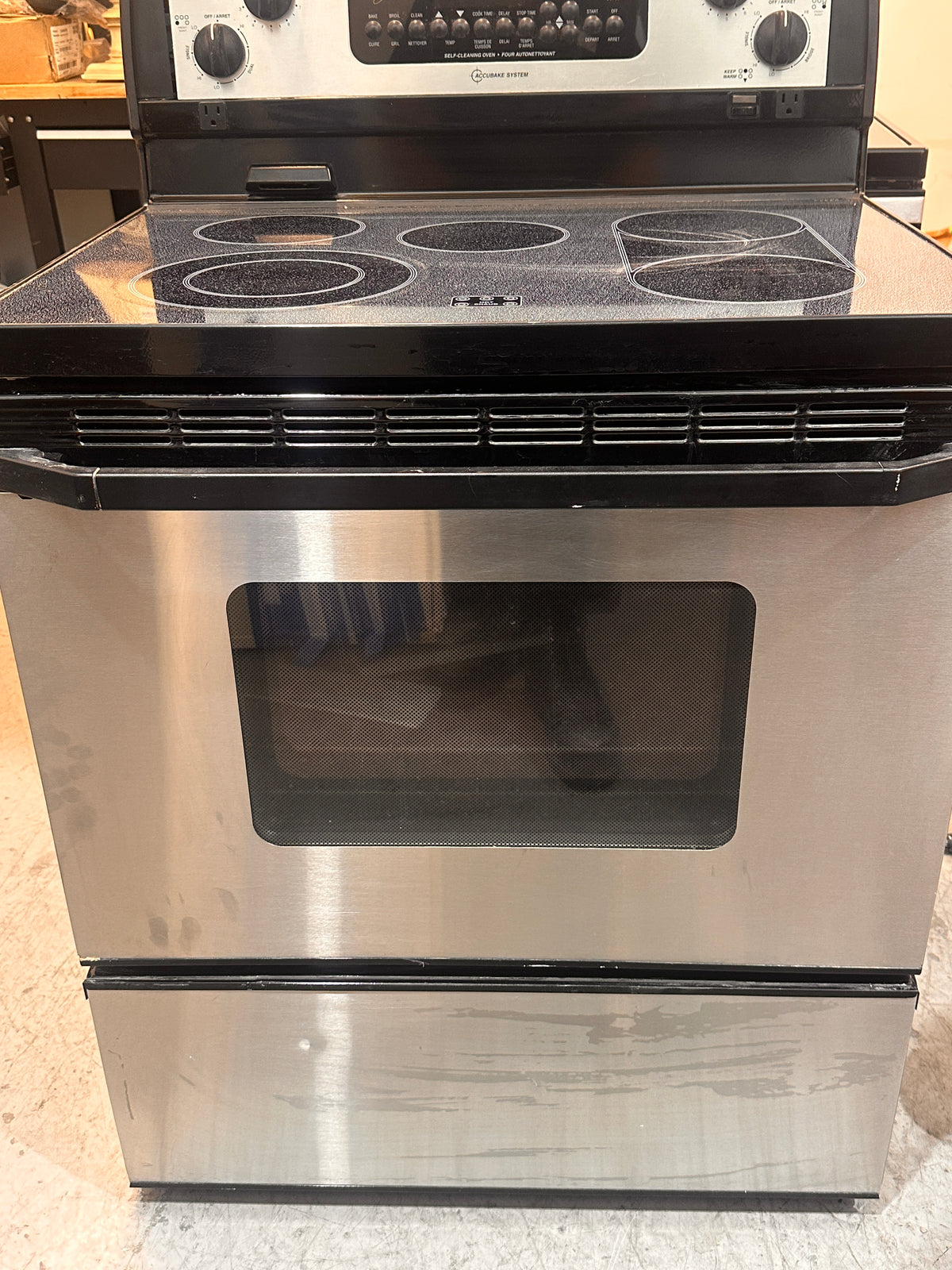 Whirlpool Range