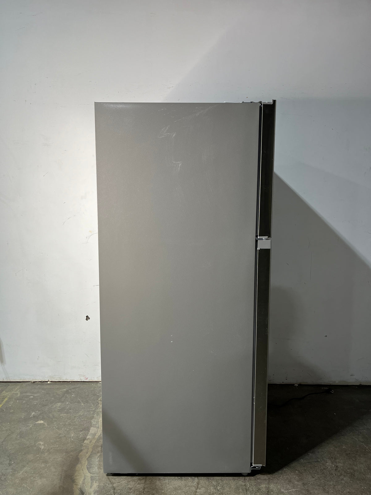 Medea Top Mount Refrigerator