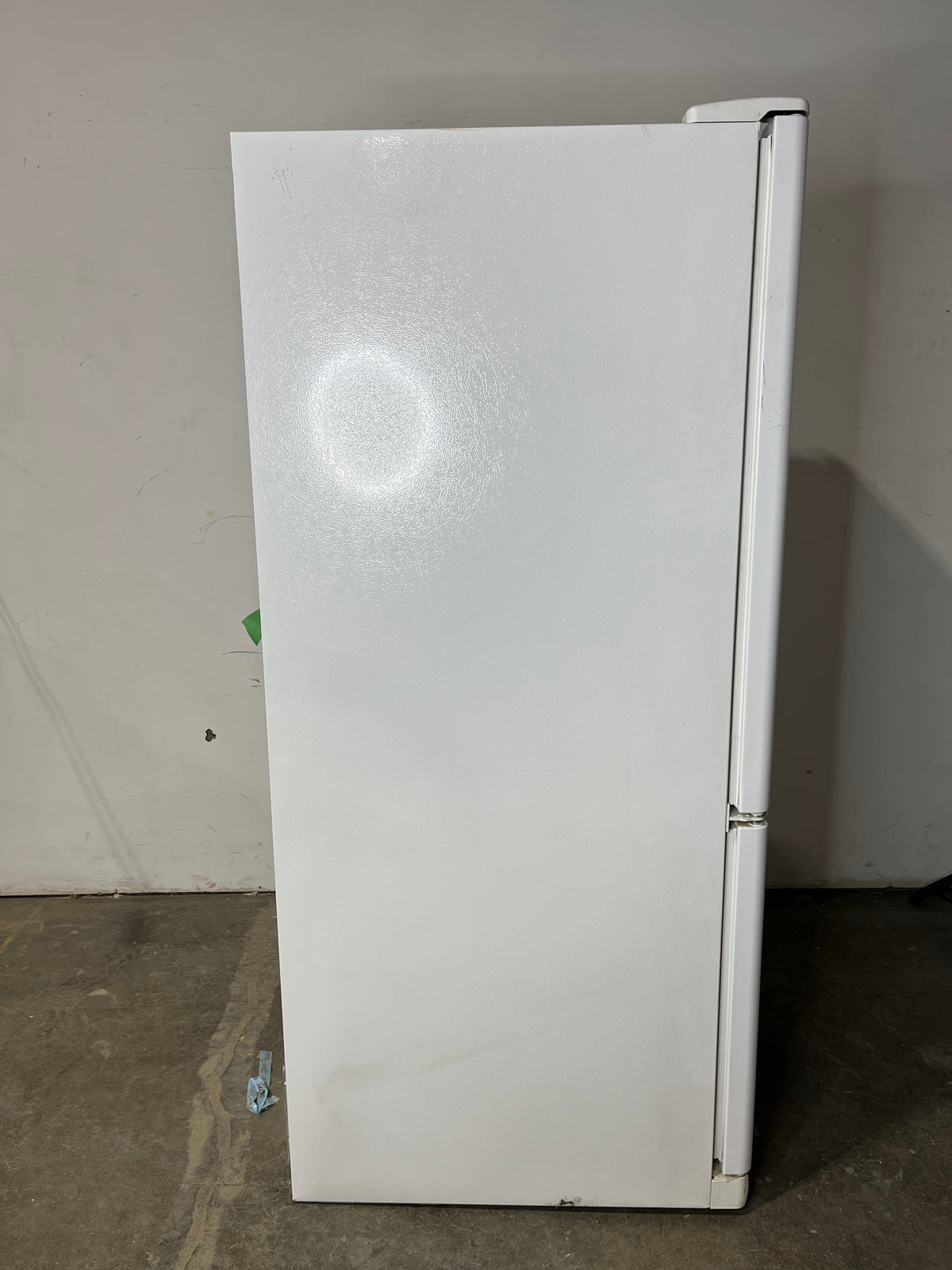 Kenmore Fridge w/ Freezer