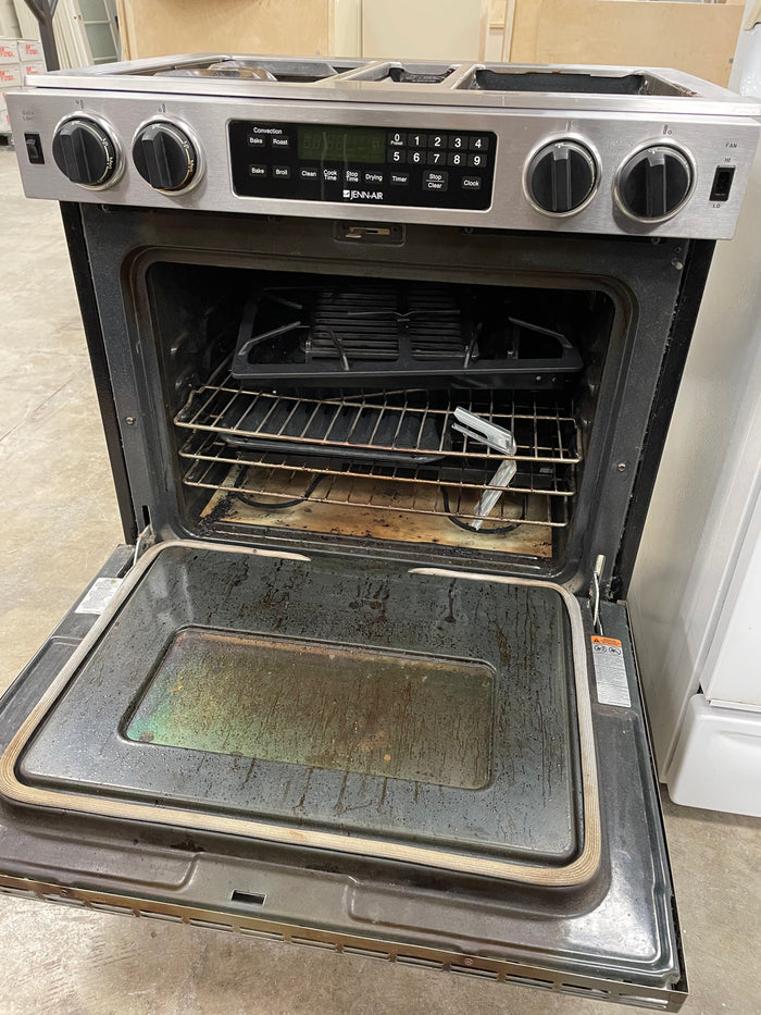 Jenn-air Stainless Steel Gas Stove