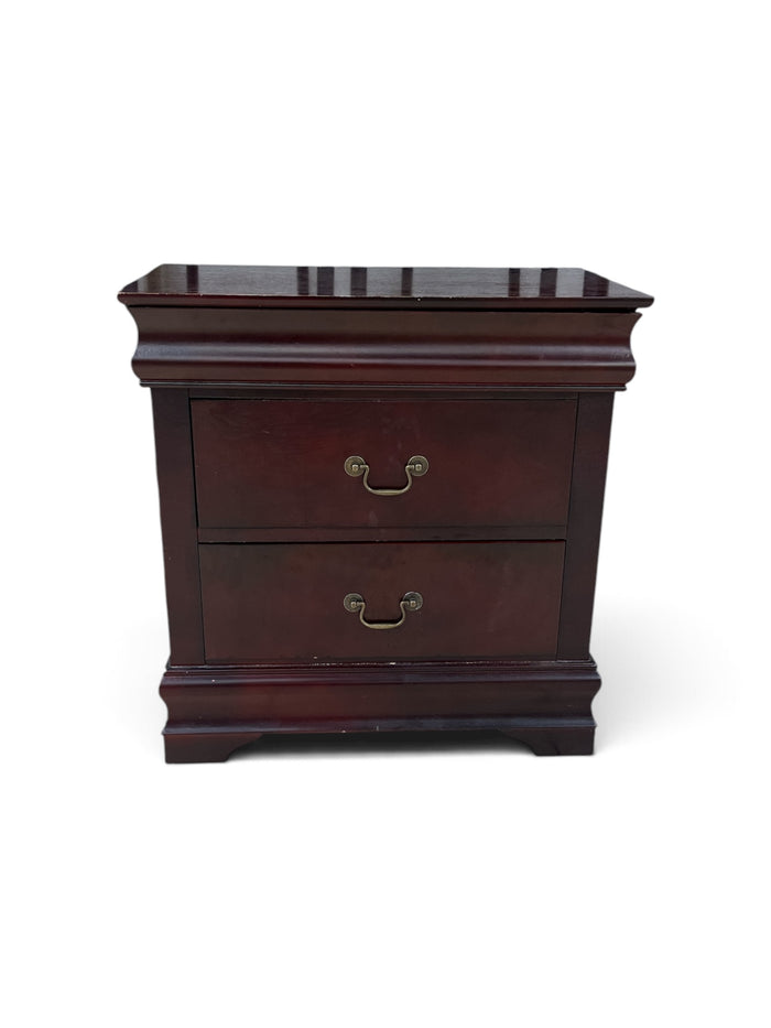 Traditional Cherry Wood 2 Drawer Nightstand