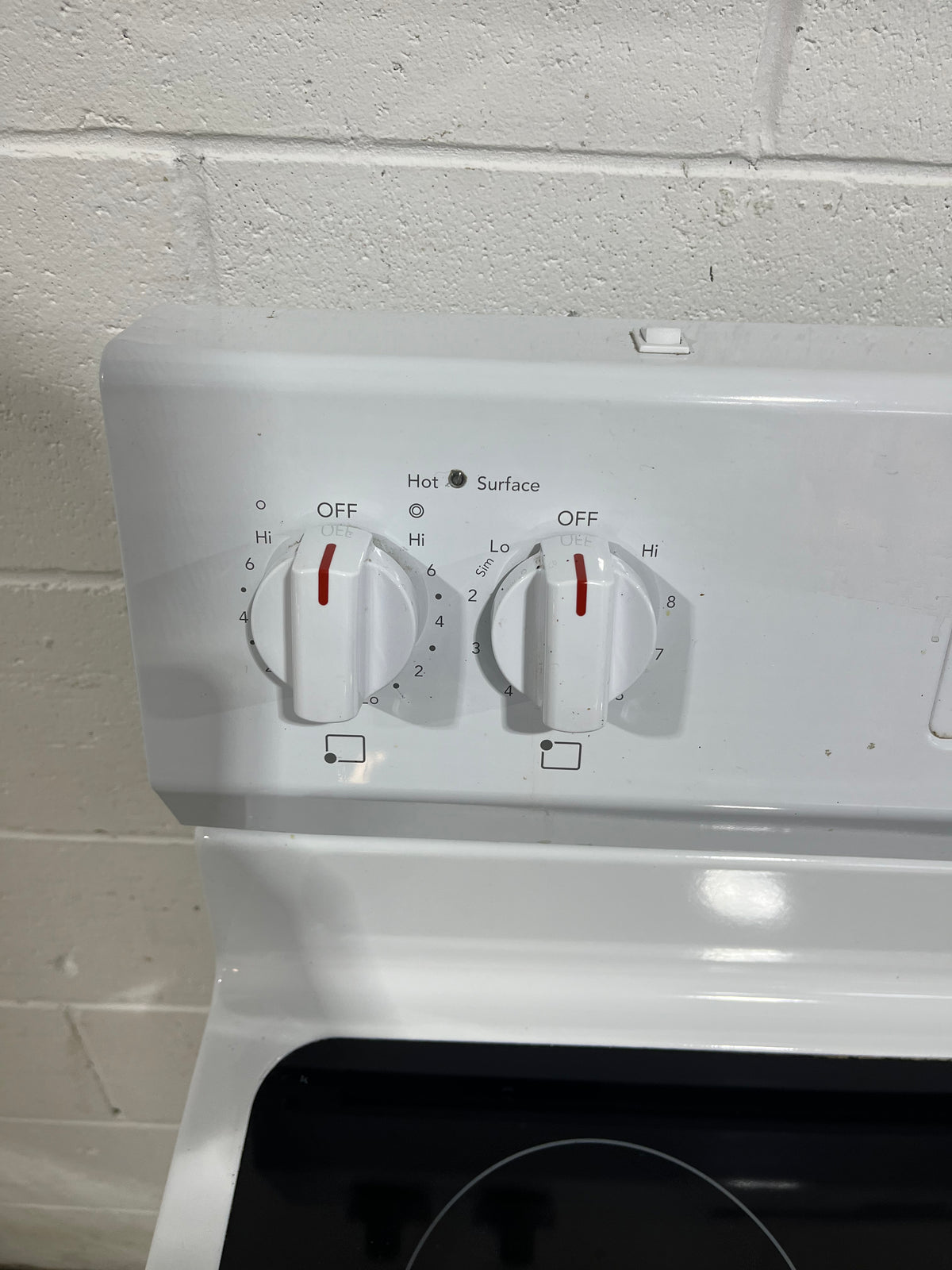 Electric Frigidaire Oven & Stove