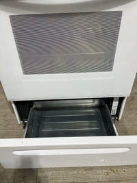 Electric Frigidaire Oven & Stove