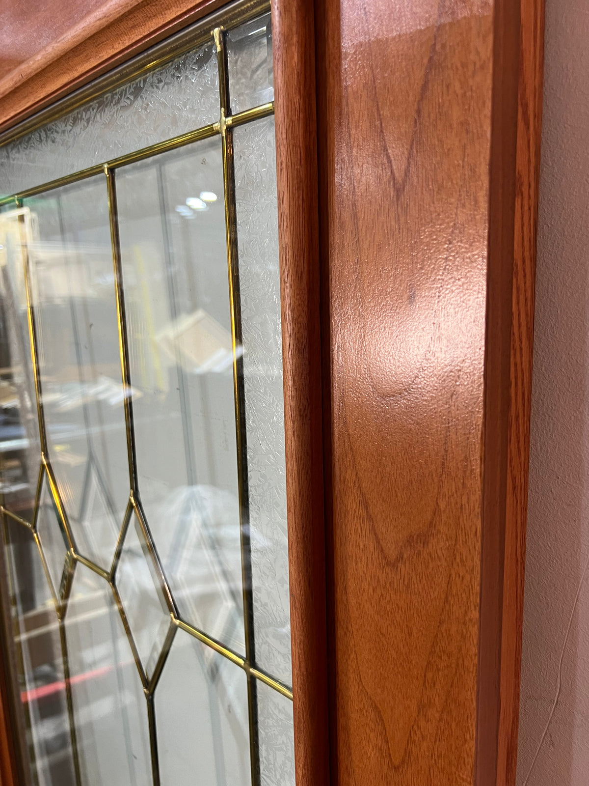Solid Wood Door With Patterned Glass 32"W x 79.5"H