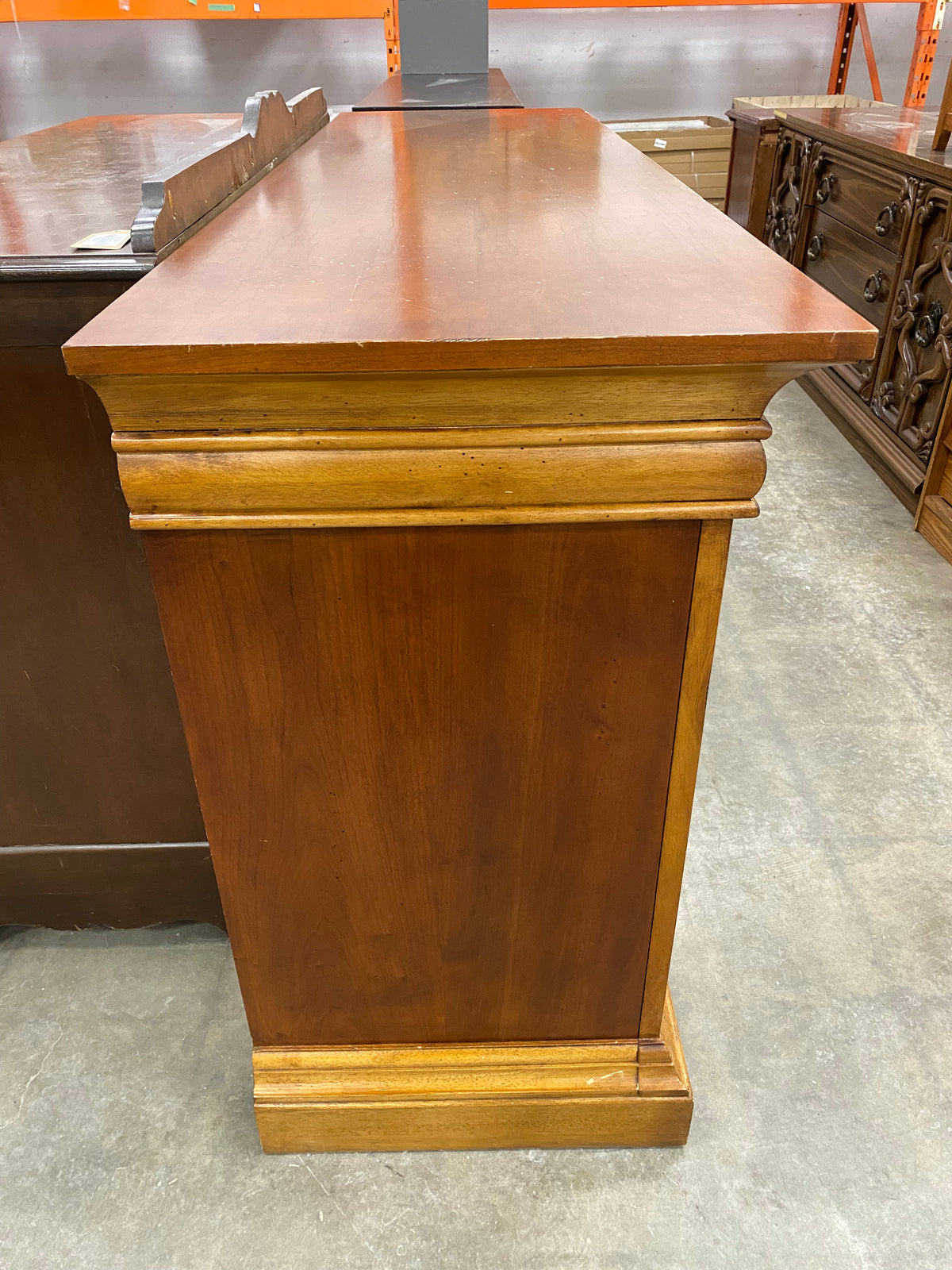 Dick Idol by Klaussner International Seven - Drawer Dresser