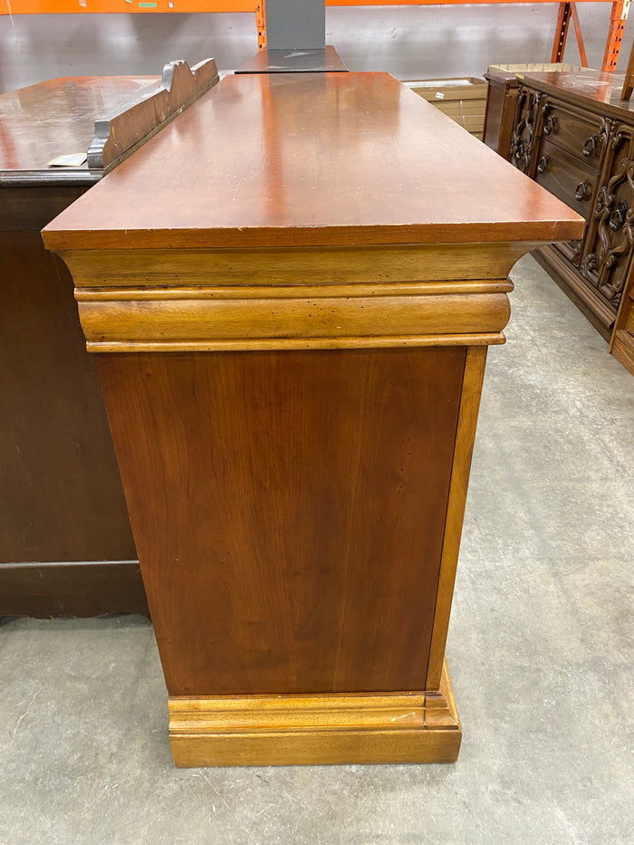 Dick Idol by Klaussner International Seven - Drawer Dresser