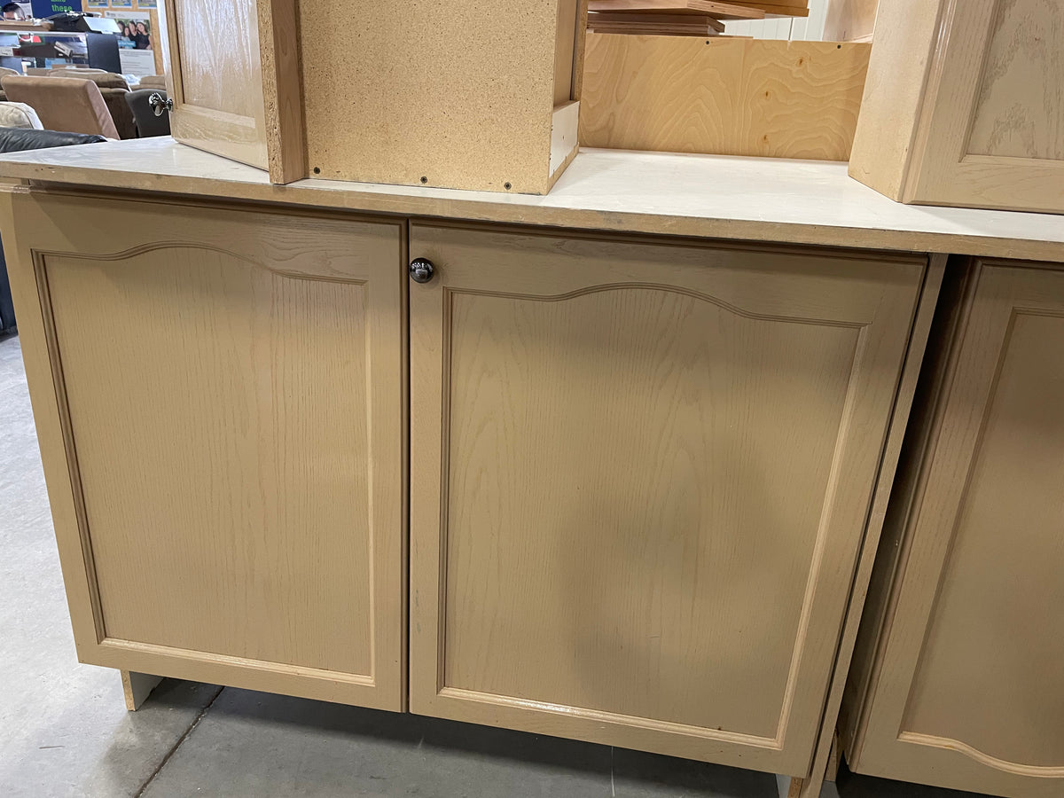 Arched Panel Beige Kitchen Set