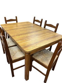 Rustic Wood Grain Dining Set