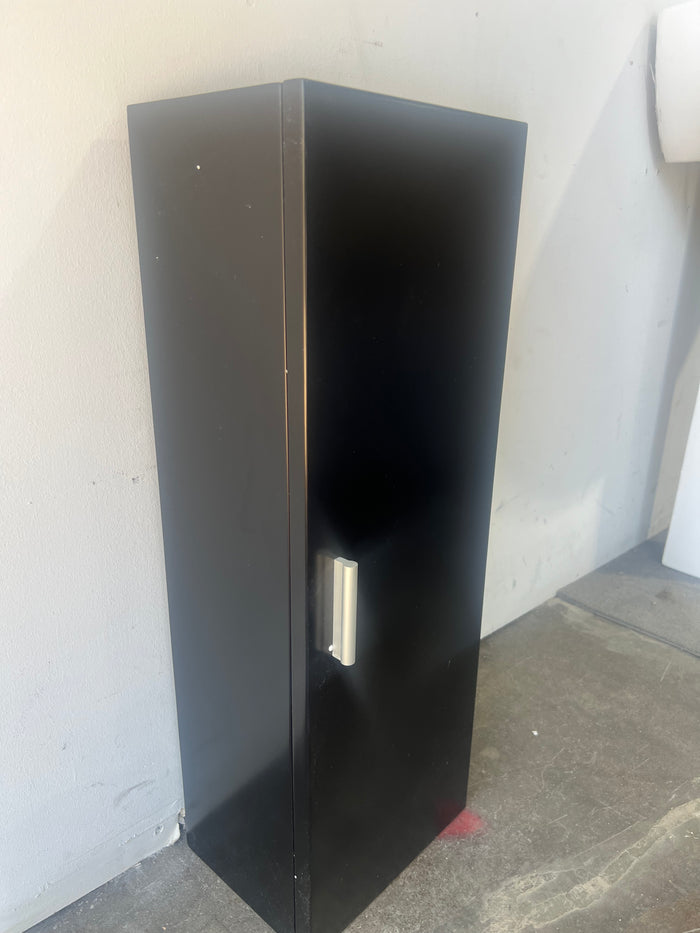 Black Medicine Cabinet With Glass Shelf