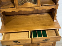 Hutch With 2 Drawers and 3 Doors