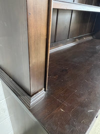 Bookcase Hutch - 2 Doors / 2 Drawers