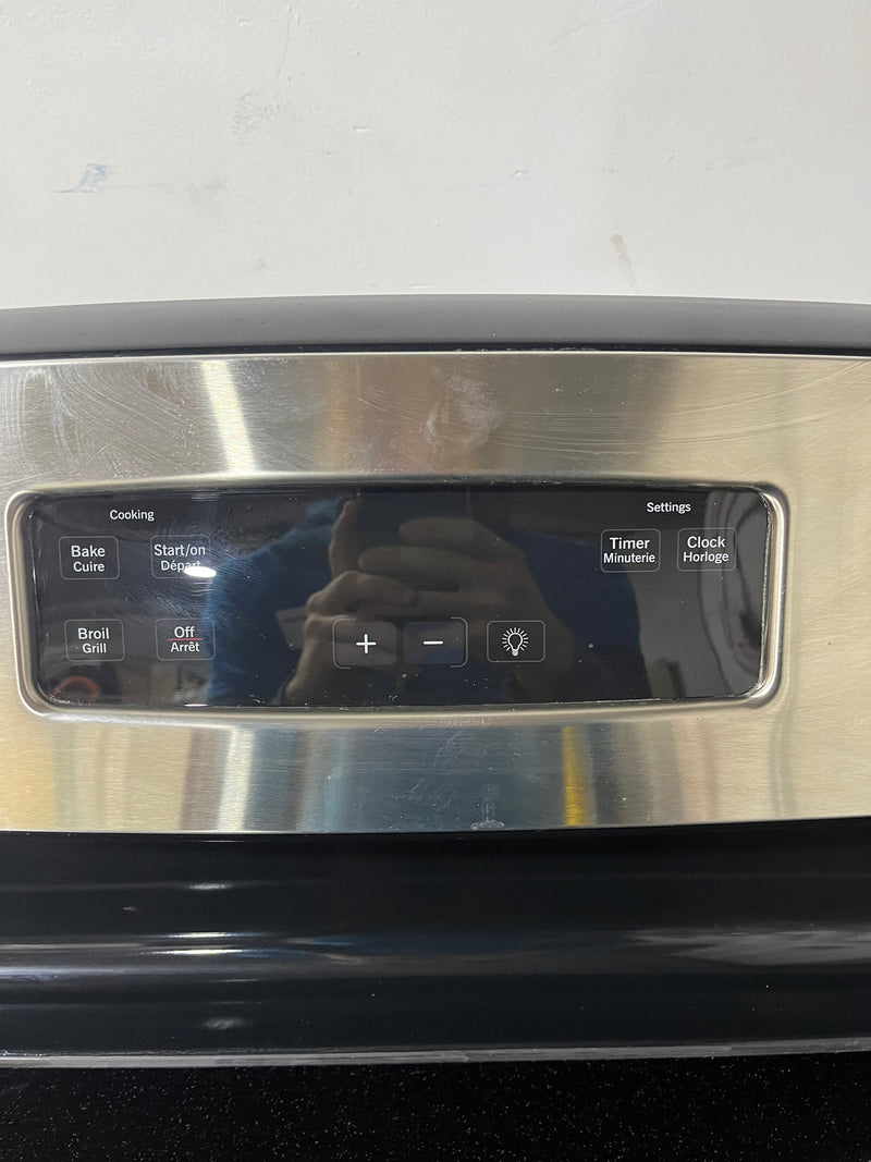 GE  Stainless Steel Electric Range