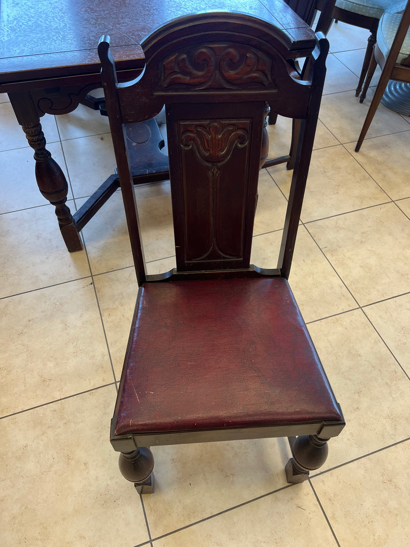 Georgetown Dining Table and Chair Set