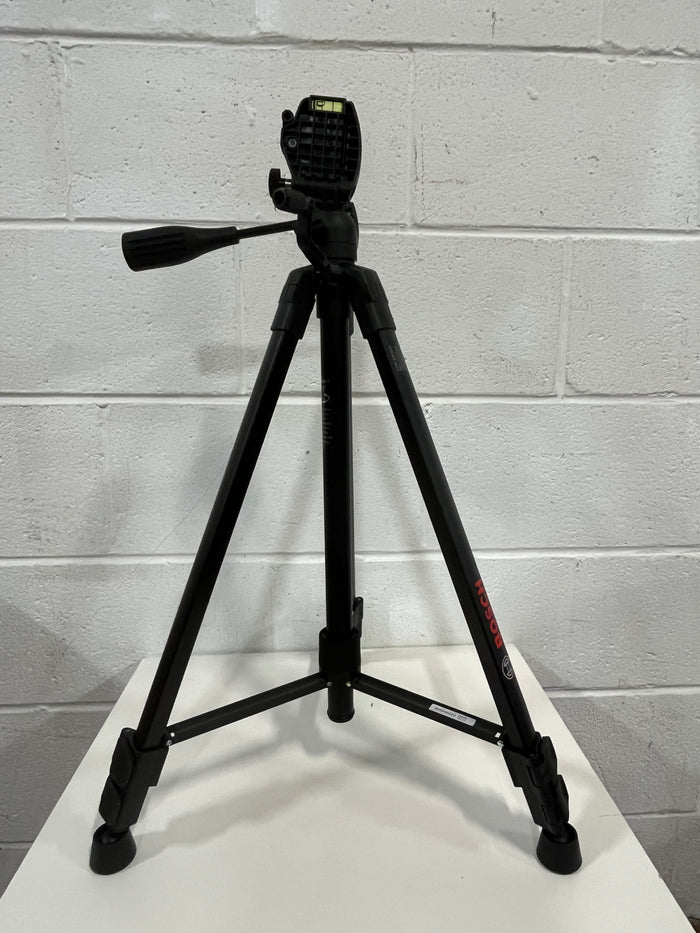 Compact Tripod with Extendable Height