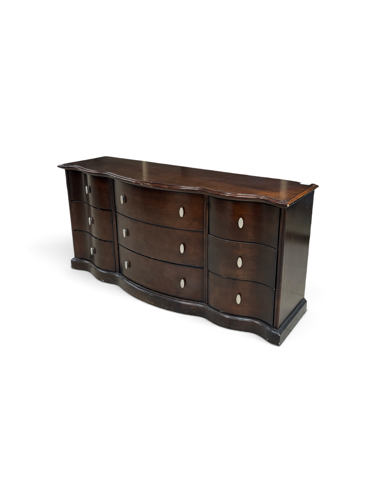 Waverly 9 Drawer Dresser
