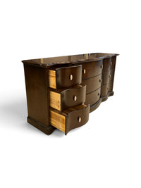 Waverly 9 Drawer Dresser