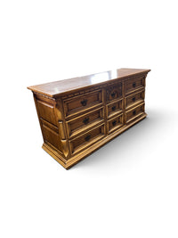 Link-Taylor Ornate Carved Oak  Tone 9 Drawer Dresser