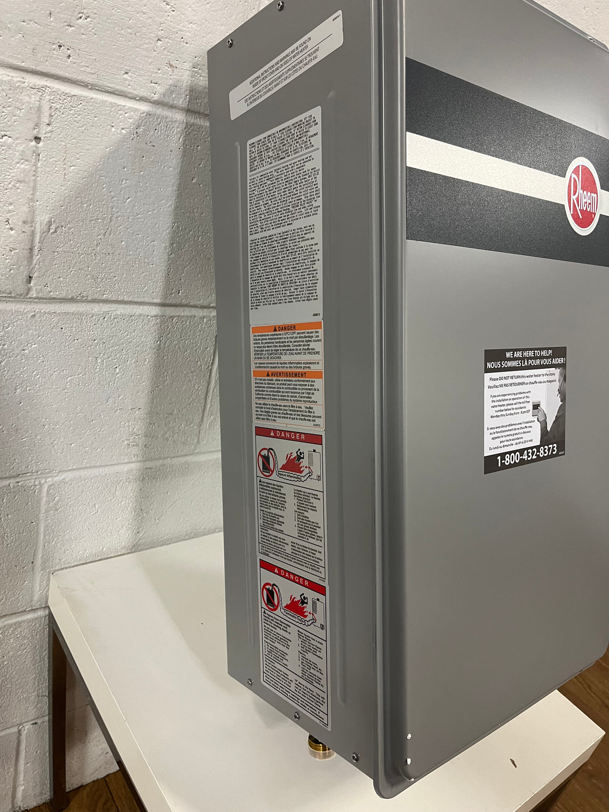 Rheem Tankless Gas Water Heater (Propane Gas)