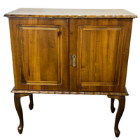 Cabriole Sideboard With 2 Doors