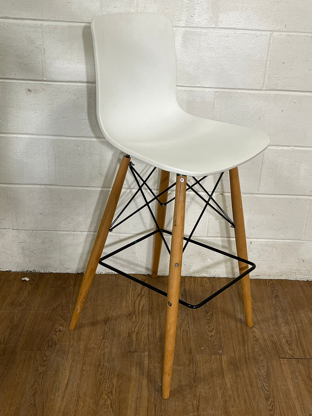 Mid-Century Modern Counter Bar Stool