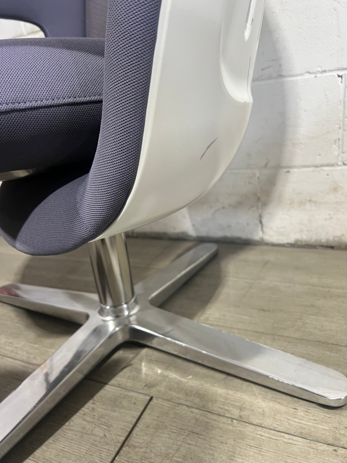 Coalesse Swivel Lounge Chair - Light Purple