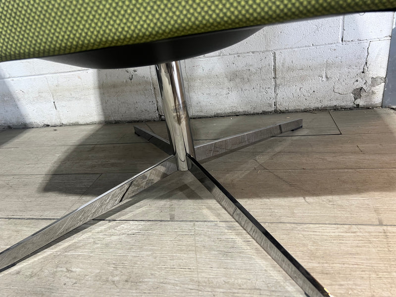 Green Swivel Lounge Chair