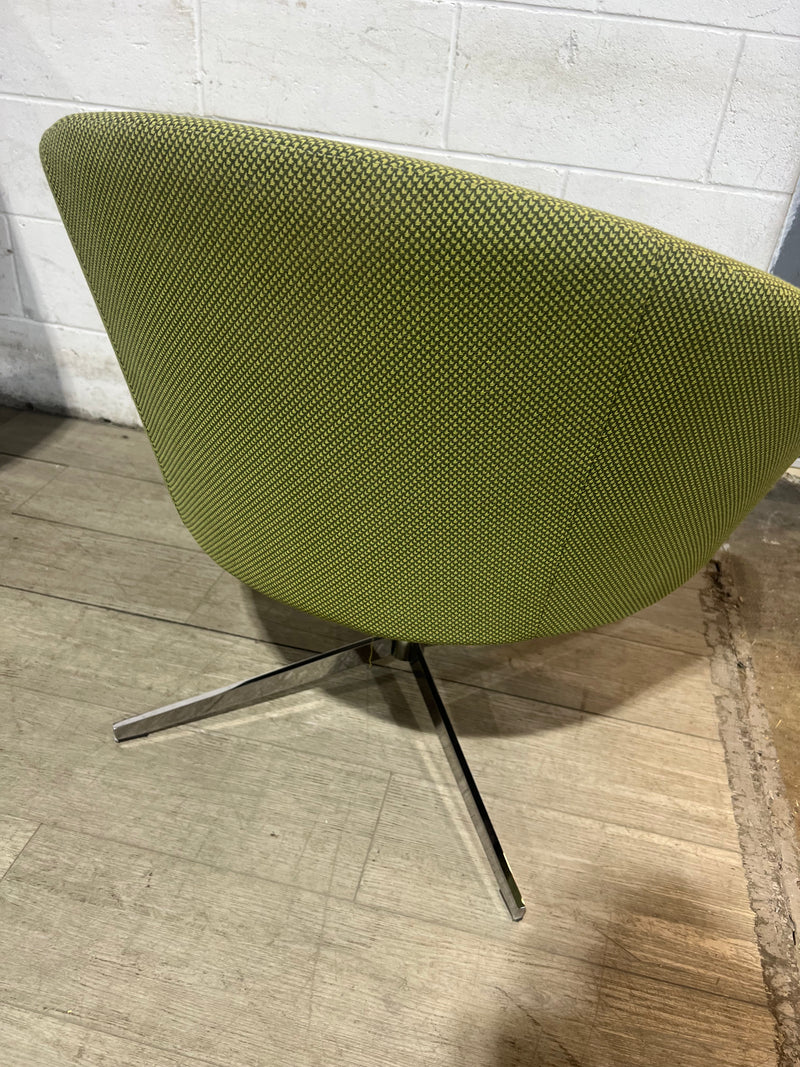 Green Swivel Lounge Chair