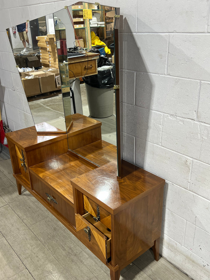 Retro Glam - Mid-Century Modern Vanity with Tri-Fold Mirror