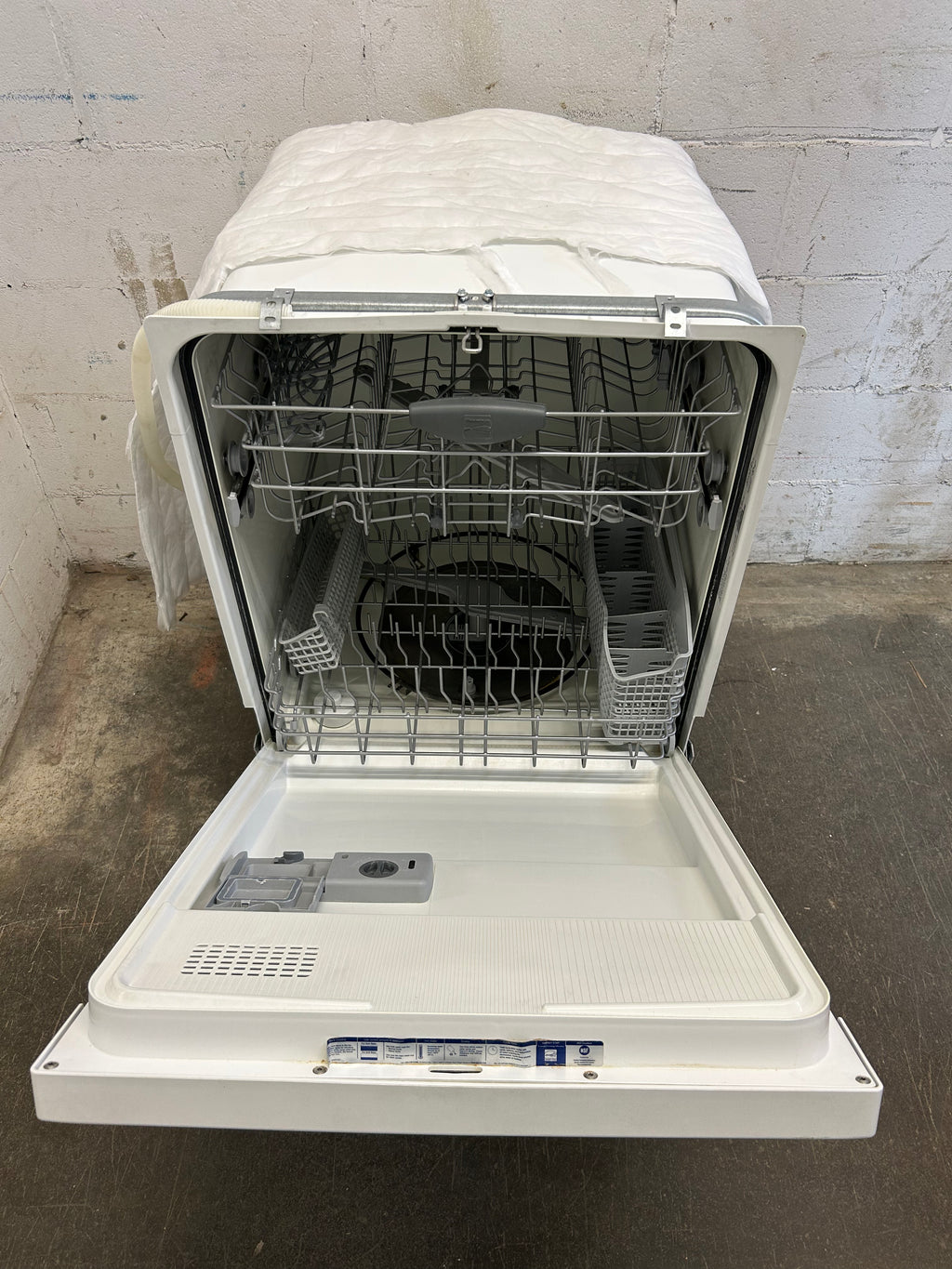 24" Kenmore Dishwasher
