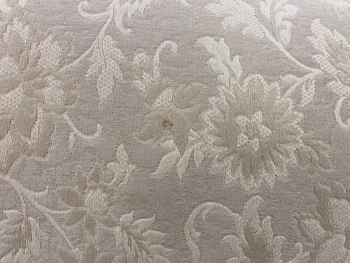 Traditional Cream Floral Loveseat