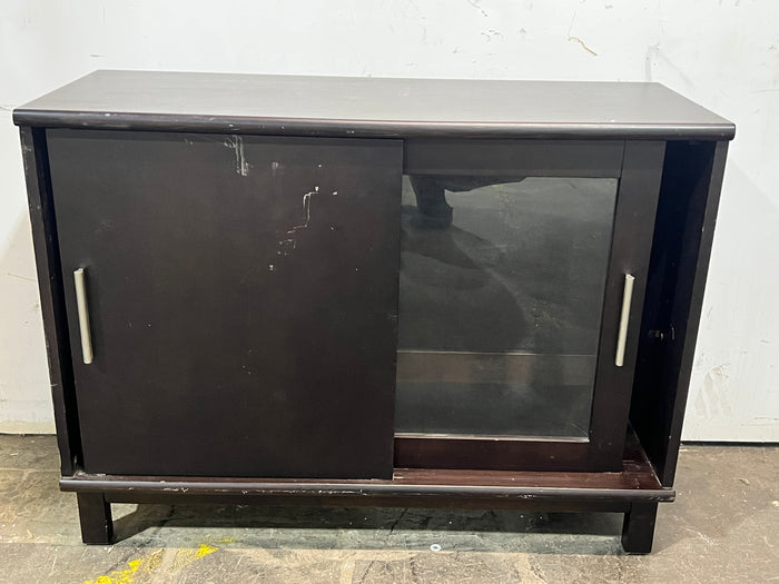 Cabinet With Sliding Doors