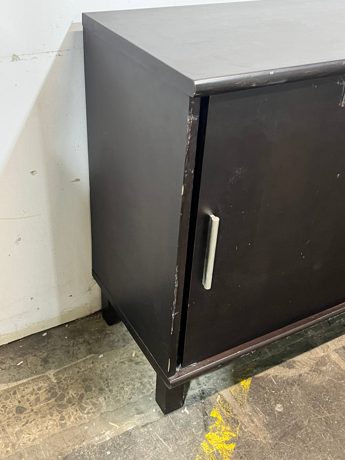 Cabinet With Sliding Doors