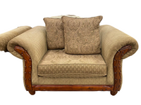 Traditional XL Accent Chair