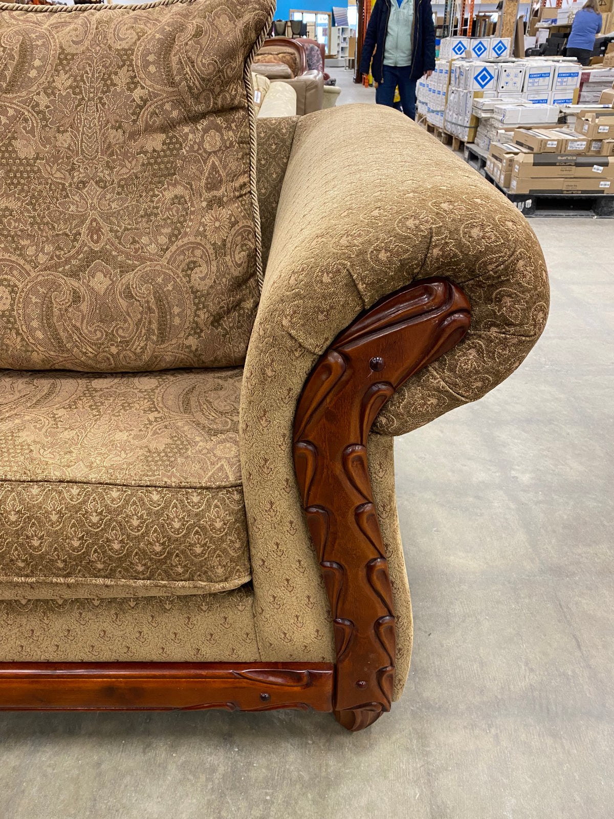 Traditional XL Accent Chair