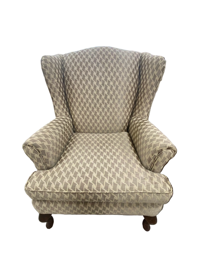 Dimond-Shaped Geometric Weave Wing Back Chair