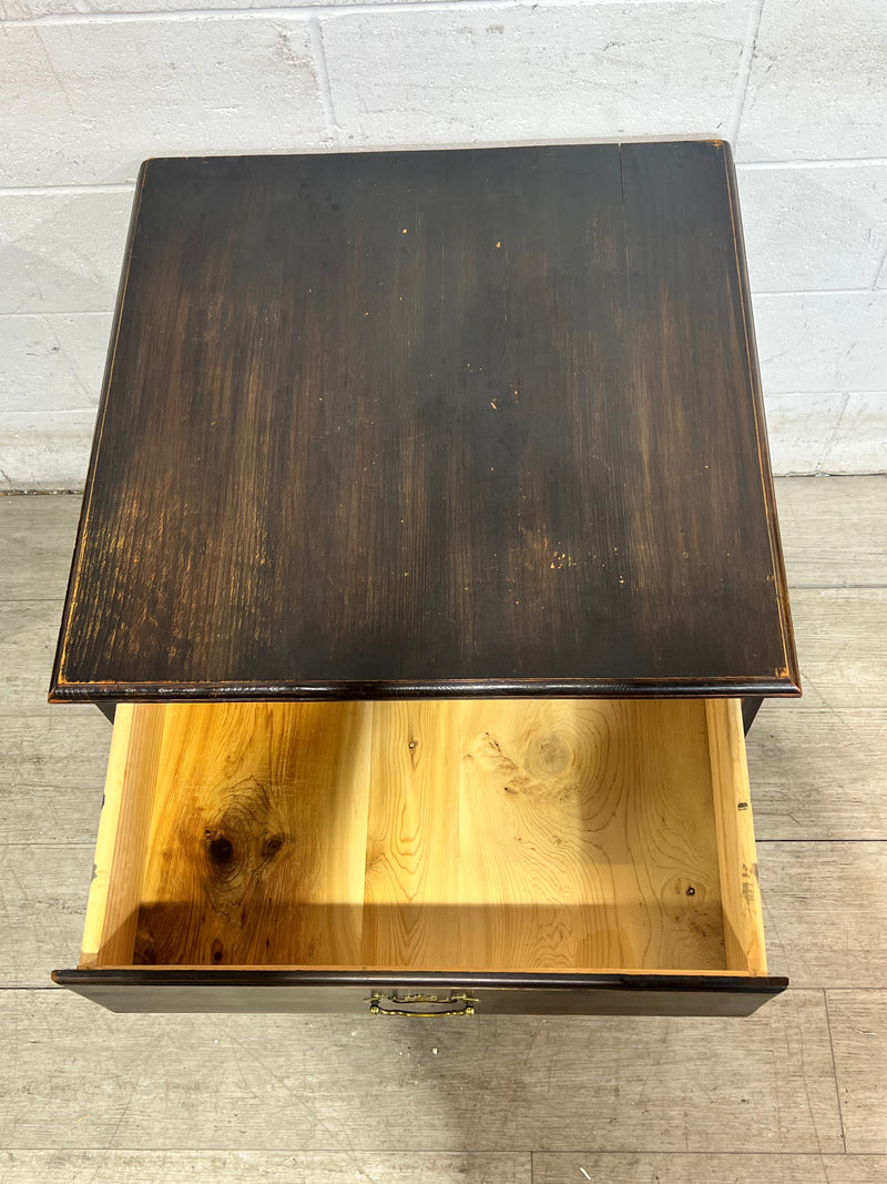 Distressed Chest of Drawers