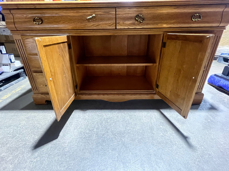 County Dresser With Tri-Fold Mirror
