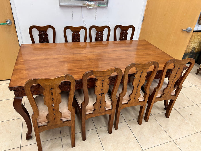 Grand Dining - Table With 8 Chairs