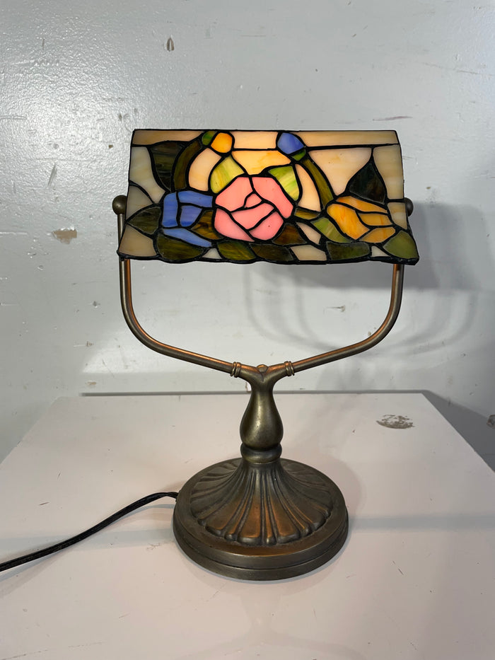 Tiffany Style Bankers Table Lamp