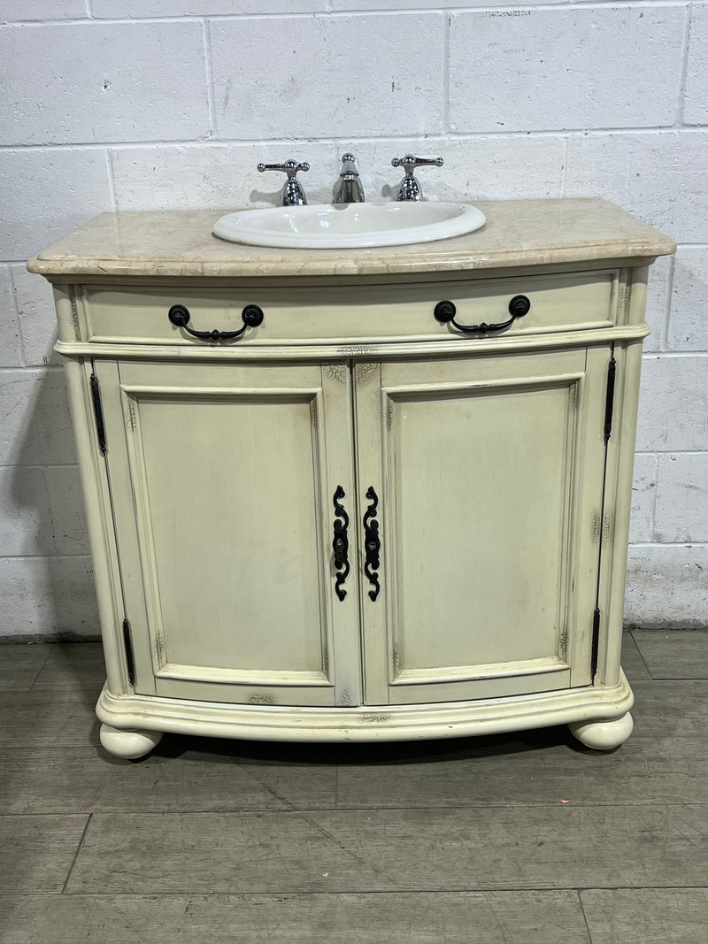 Encore Vanity
